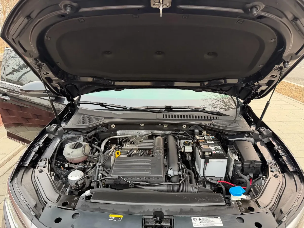 2022 Volkswagen Lamando 1.4T 150HP L4 7DCT,autocango,china used car exporter,china ev exporter,chinese used car exporter,chinese used ev exporter