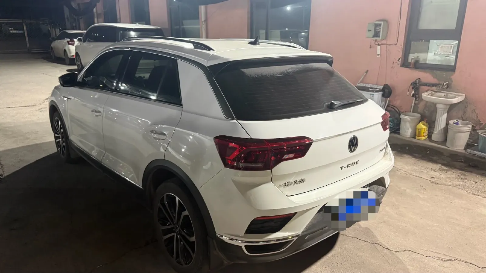 2022 Volkswagen T-Roc 1.4T 150HP L4 7DCT,autocango,china used car exporter,china ev exporter,chinese used car exporter,chinese used ev exporter