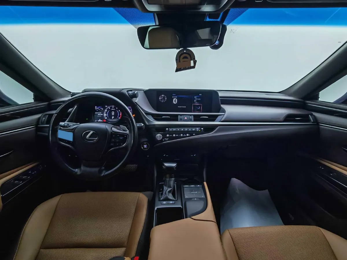 2020 Lexus ES 2.0L 173HP L4 CVT,autocango,china used car exporter,china ev exporter,chinese used car exporter,chinese used ev exporter