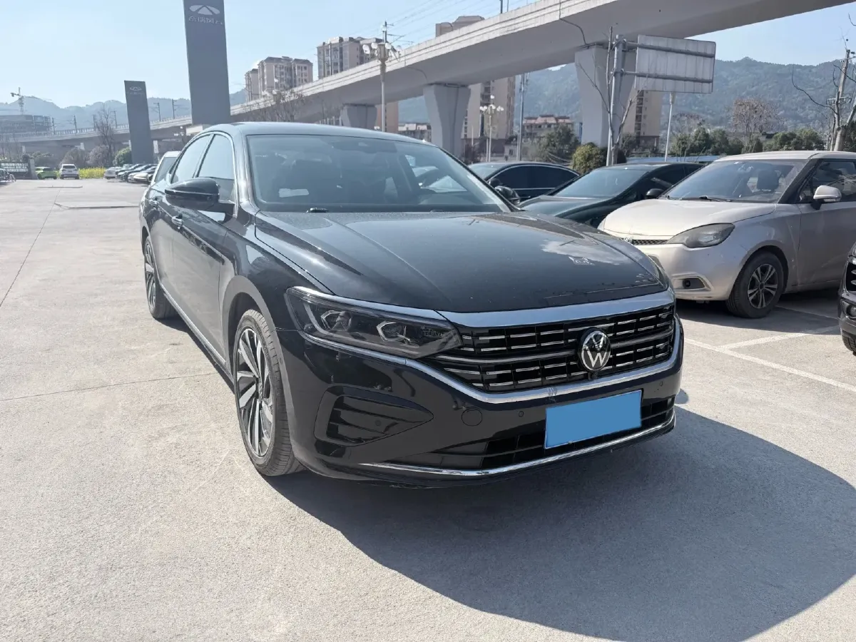 2022 Xpeng P7 BEV 60.2KWH,autocango,china used car exporter,china ev exporter,chinese used car exporter,chinese used ev exporter