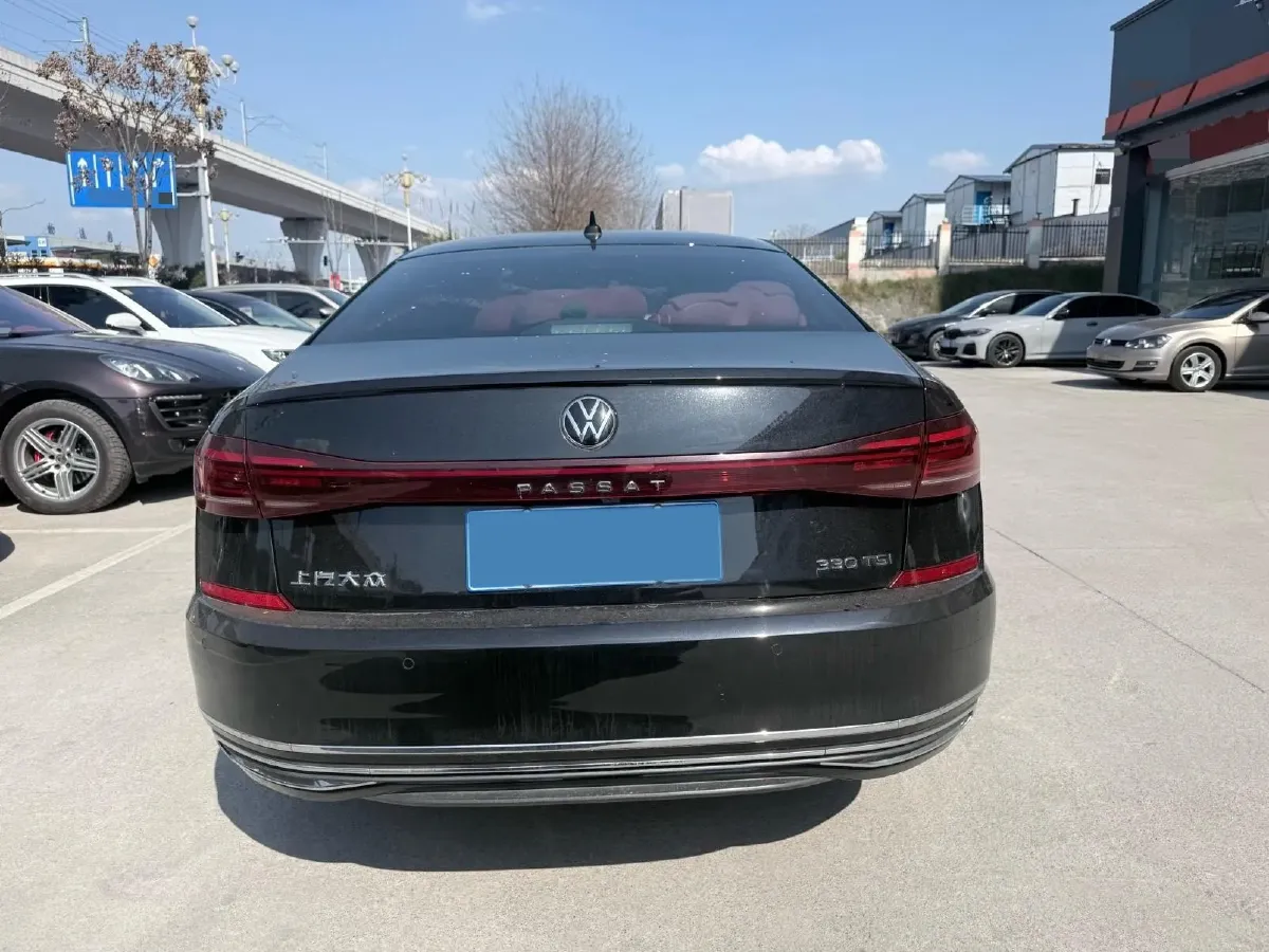 2022 Xpeng P7 BEV 60.2KWH,autocango,china used car exporter,china ev exporter,chinese used car exporter,chinese used ev exporter