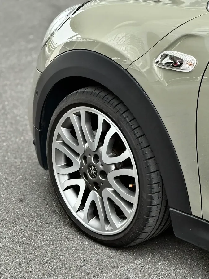 2019 MINI MINI 2.0T 192HP L4 7DCT,autocango,china used car exporter,china ev exporter,chinese used car exporter,chinese used ev exporter