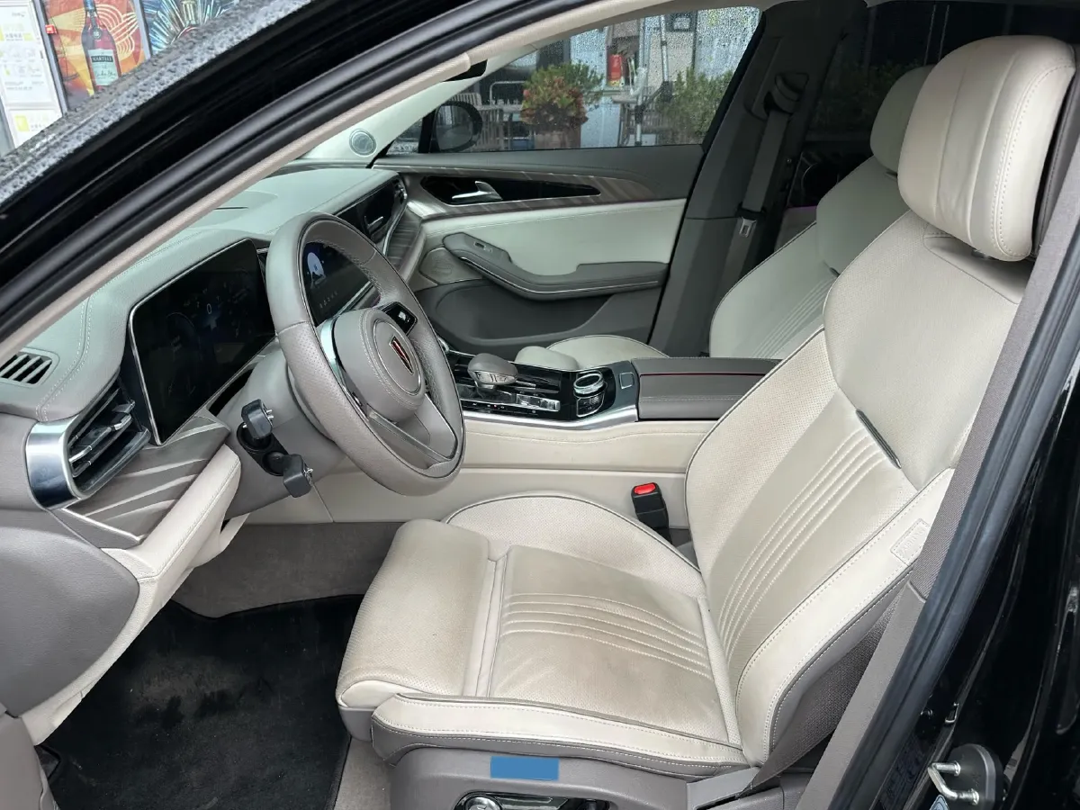 2020 HongQi H9 2.0T 252HP L4 7DCT,autocango,china used car exporter,china ev exporter,chinese used car exporter,chinese used ev exporter