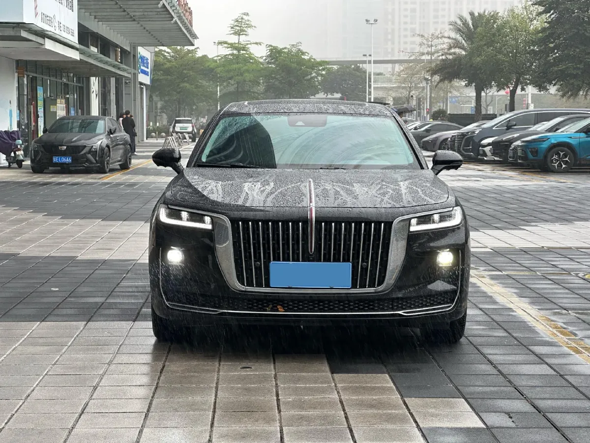 2020 HongQi H9 2.0T 252HP L4 7DCT,autocango,china used car exporter,china ev exporter,chinese used car exporter,chinese used ev exporter