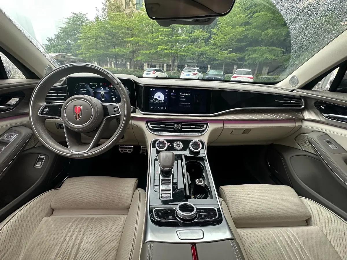 2020 HongQi H9 2.0T 252HP L4 7DCT,autocango,china used car exporter,china ev exporter,chinese used car exporter,chinese used ev exporter
