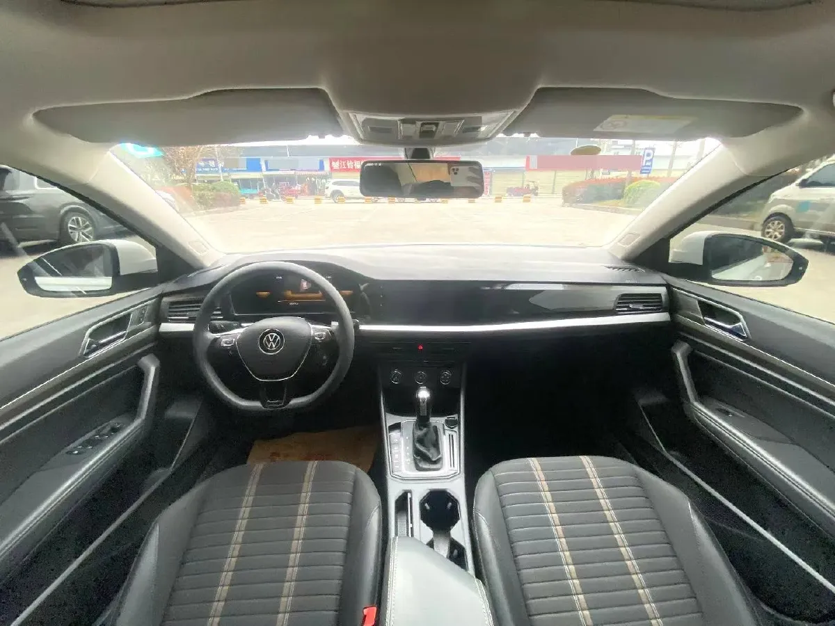 2021 Volkswagen Lavida 1.5L 113HP L4 6AT,autocango,china used car exporter,china ev exporter,chinese used car exporter,chinese used ev exporter