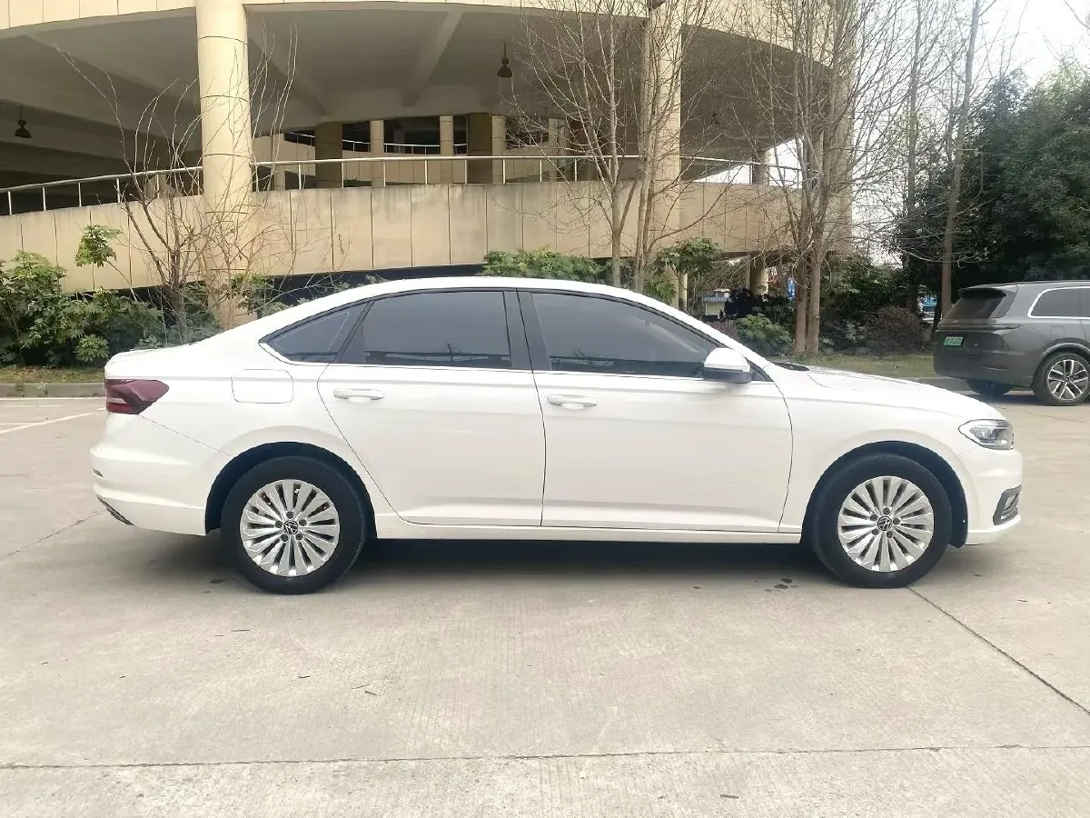 2021 Volkswagen Lavida 1.5L 113HP L4 6AT,autocango,china used car exporter,china ev exporter,chinese used car exporter,chinese used ev exporter
