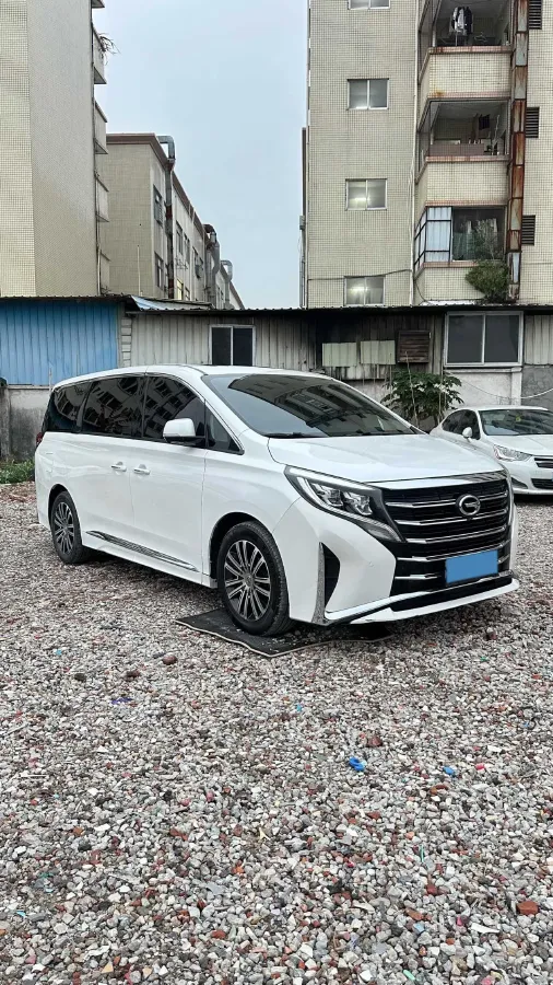 2021 GAC Trumpchi M8 2.0T 252HP L4 8AT,autocango,china used car exporter,china ev exporter,chinese used car exporter,chinese used ev exporter