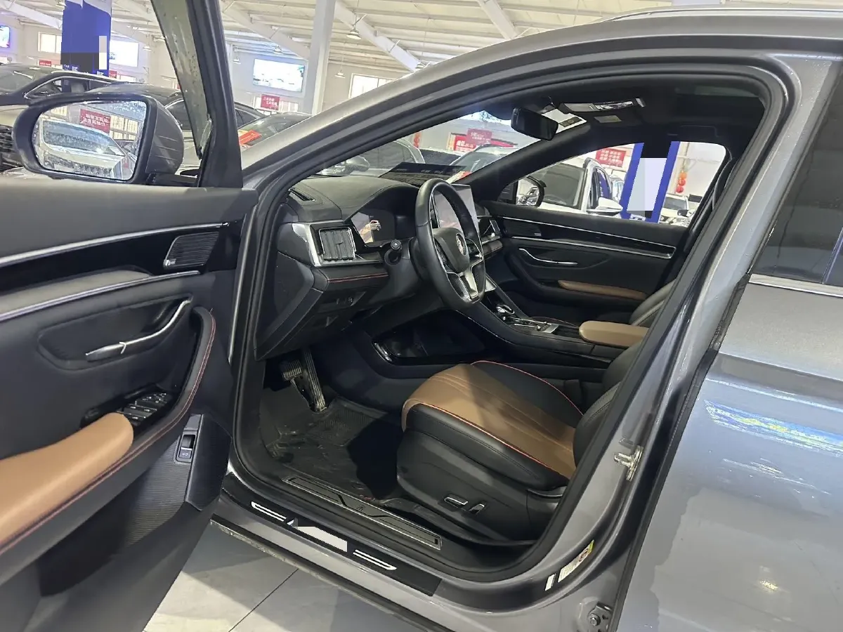 2021 MAXUS G20 2.0T 163HP L4 8AT,autocango,china used car exporter,china ev exporter,chinese used car exporter,chinese used ev exporter