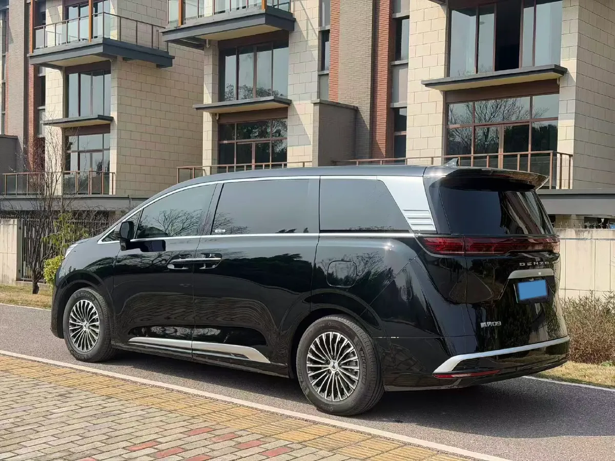 2024 Denza D9 1.5T 139HP L4 E-CVT PHEV 20.39KWH,autocango,china used car exporter,china ev exporter,chinese used car exporter,chinese used ev exporter