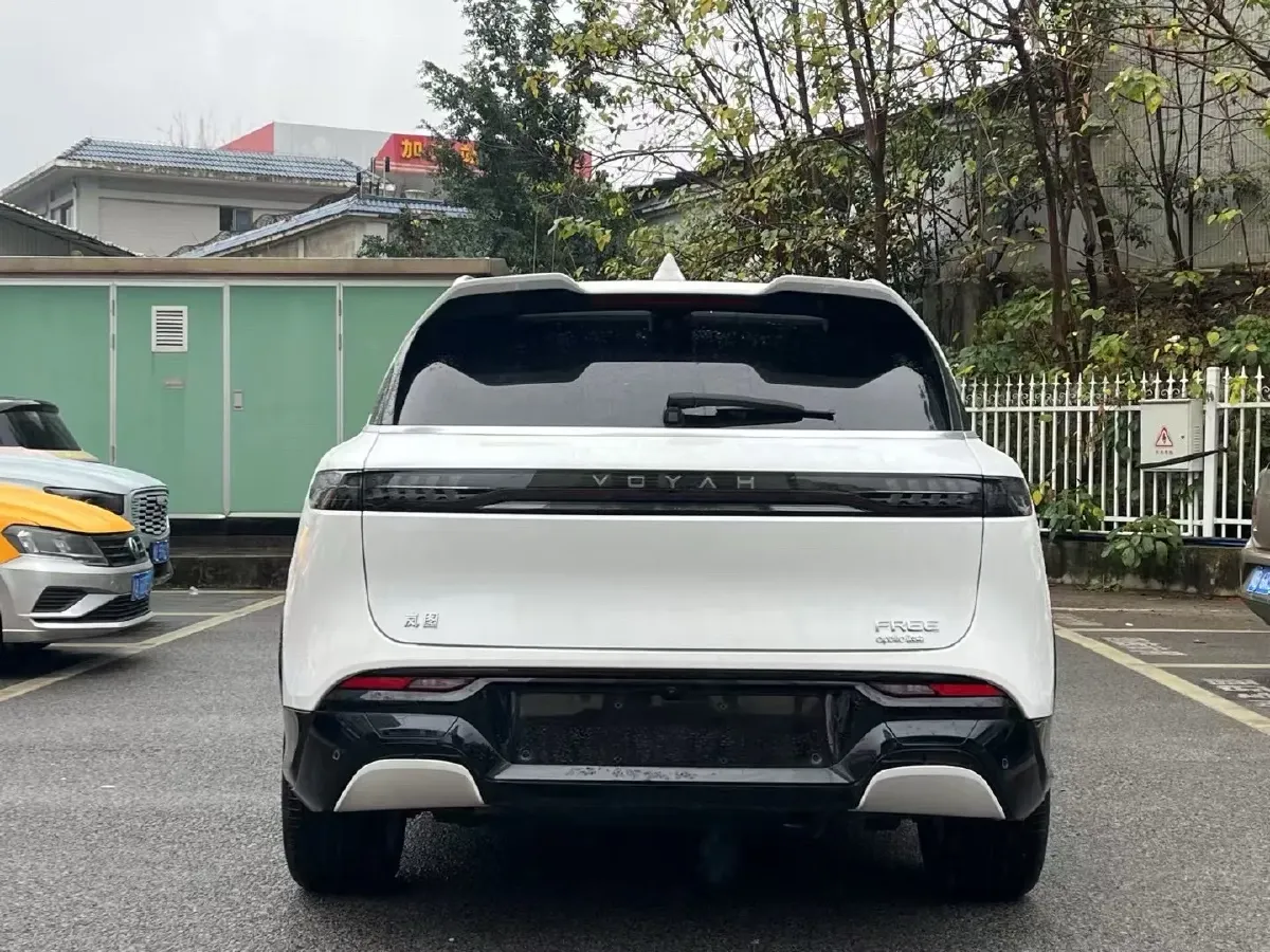 2024 Voyah FREE 1.5T 150HP L4 REEV 39.2KWH,autocango,china used car exporter,china ev exporter,chinese used car exporter,chinese used ev exporter