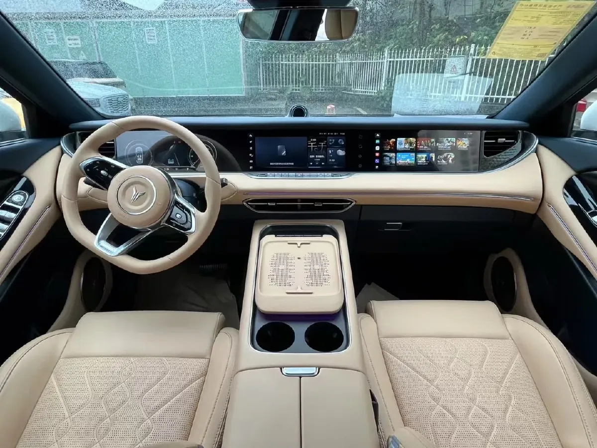 2024 Voyah FREE 1.5T 150HP L4 REEV 39.2KWH,autocango,china used car exporter,china ev exporter,chinese used car exporter,chinese used ev exporter