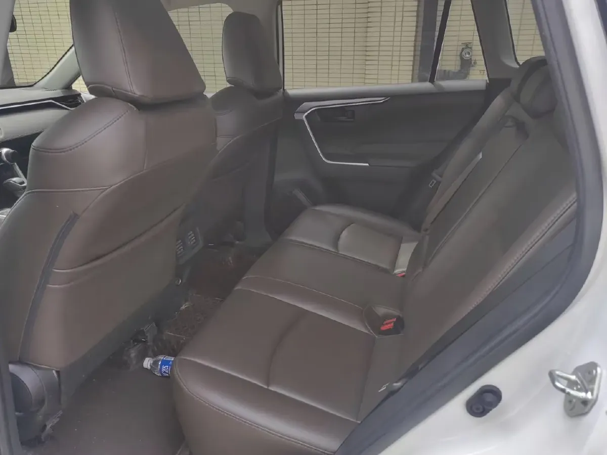 2022 Toyota RAV4 2.0L 171HP L4 CVT,autocango,china used car exporter,china ev exporter,chinese used car exporter,chinese used ev exporter