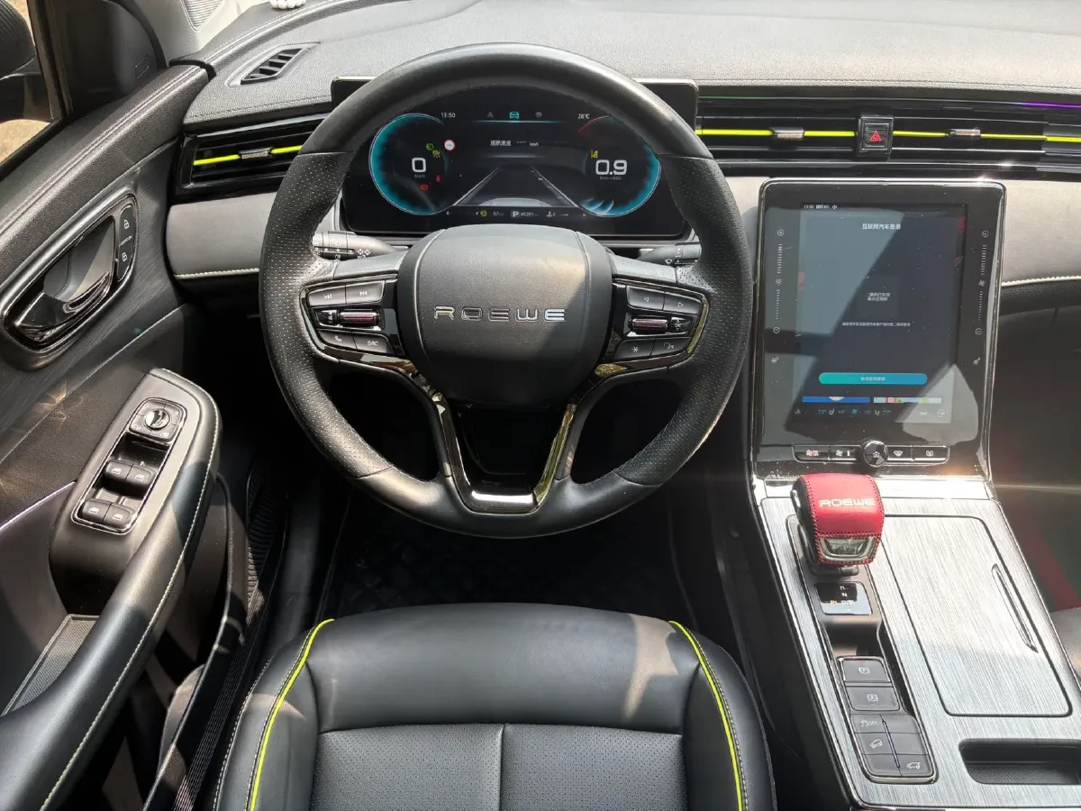 2021 Roewe RX5 1.5T 181HP L4 7DCT,autocango,china used car exporter,china ev exporter,chinese used car exporter,chinese used ev exporter