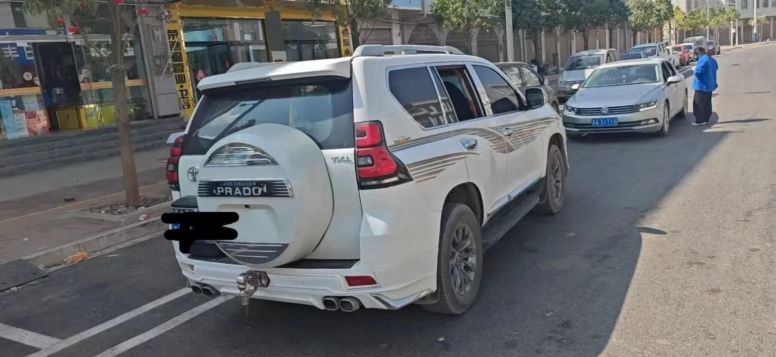 2017 Toyota Corolla 1.2T 116HP L4 6MT,autocango,china used car exporter,china ev exporter,chinese used car exporter,chinese used ev exporter