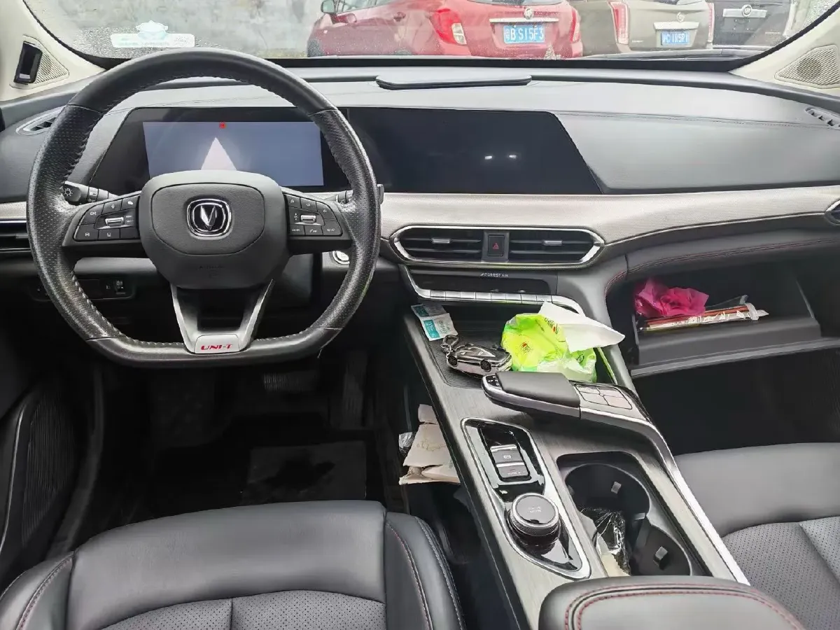 2021 ChangAn UNI-T 1.5T 180HP L4 7DCT,autocango,china used car exporter,china ev exporter,chinese used car exporter,chinese used ev exporter