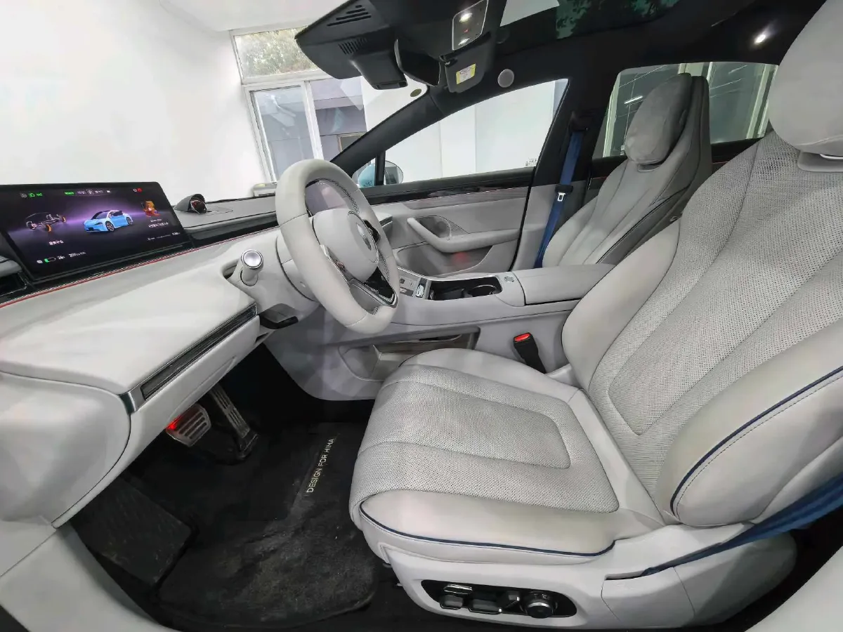 2026 Luxeed S7 BEV,autocango,china used car exporter,china ev exporter,chinese used car exporter,chinese used ev exporter