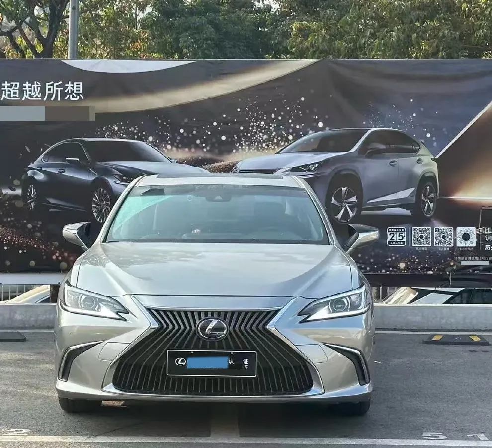 2020 Lexus ES 2.5L 178HP L4 E-CVT Hybrid,autocango,china used car exporter,china ev exporter,chinese used car exporter,chinese used ev exporter