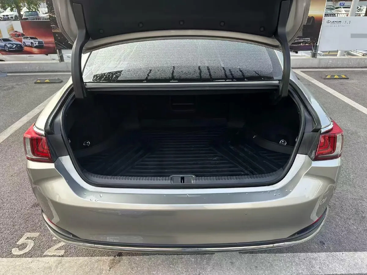 2020 Lexus ES 2.5L 178HP L4 E-CVT Hybrid,autocango,china used car exporter,china ev exporter,chinese used car exporter,chinese used ev exporter