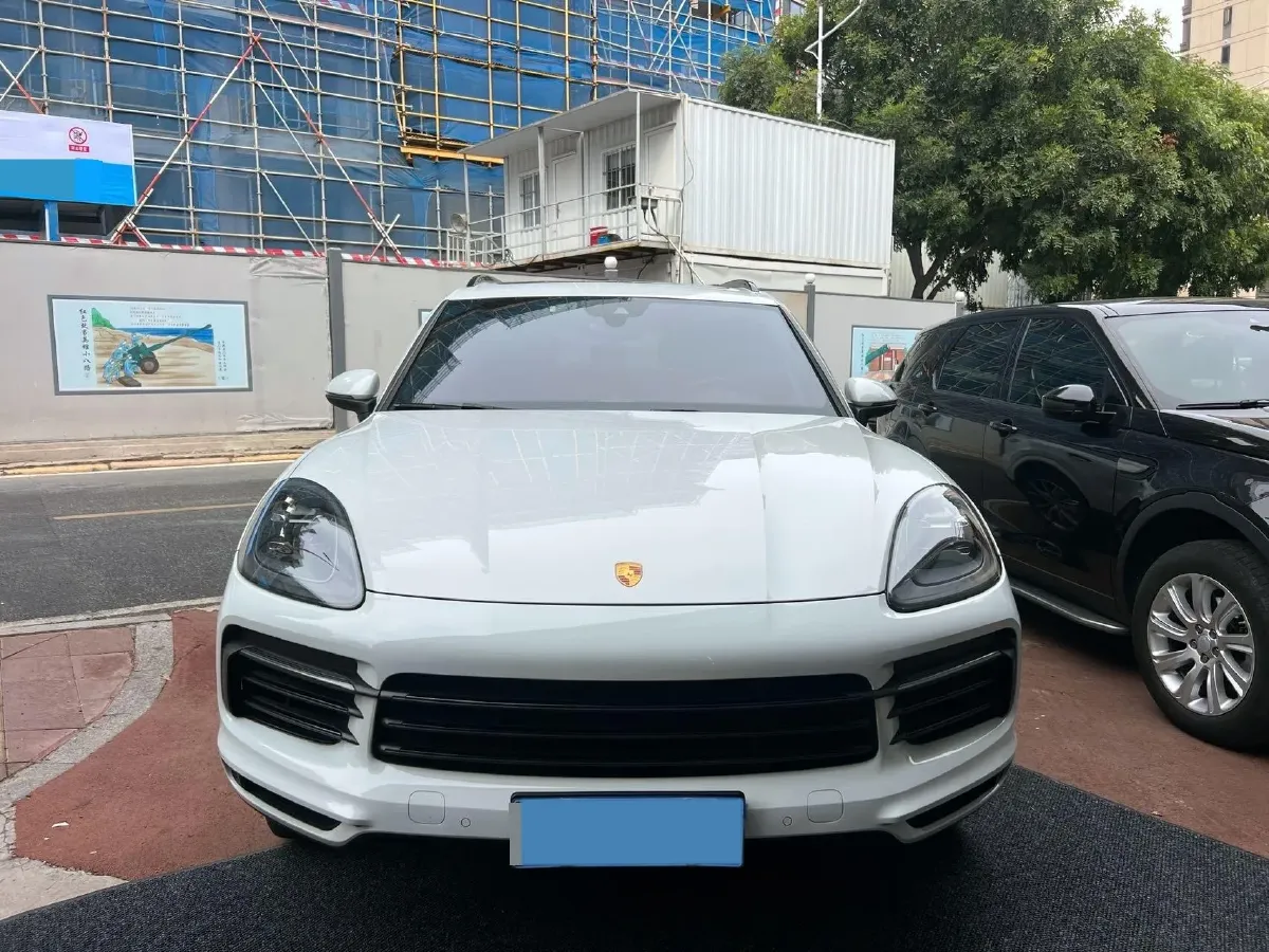 2023 Porsche Cayenne 3.0T 340HP V6 8AT,autocango,china used car exporter,china ev exporter,chinese used car exporter,chinese used ev exporter
