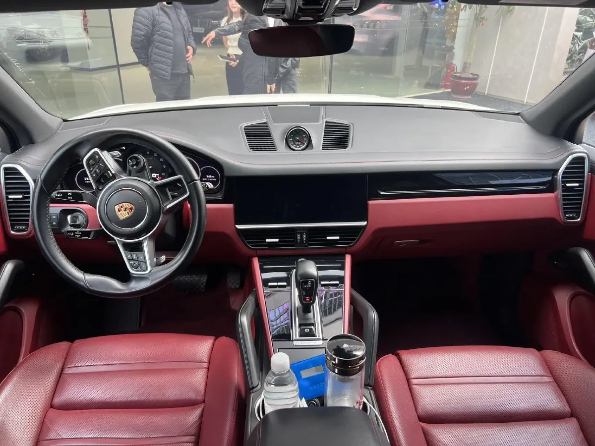 2023 Porsche Cayenne 3.0T 340HP V6 8AT,autocango,china used car exporter,china ev exporter,chinese used car exporter,chinese used ev exporter