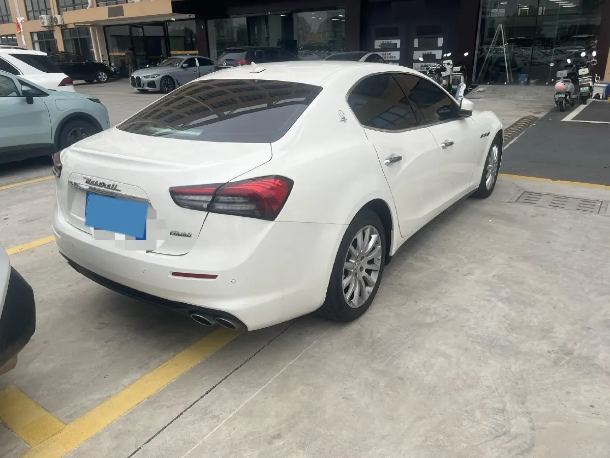 2021 Audi Q7 2.0T 245HP L4 8AT,autocango,china used car exporter,china ev exporter,chinese used car exporter,chinese used ev exporter