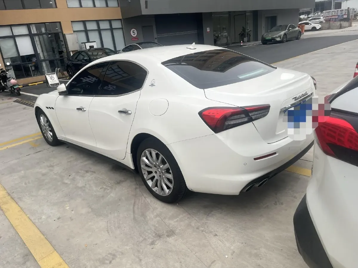 2021 Audi Q7 2.0T 245HP L4 8AT,autocango,china used car exporter,china ev exporter,chinese used car exporter,chinese used ev exporter