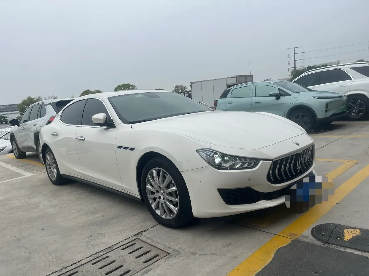 2021 Audi Q7 2.0T 245HP L4 8AT,autocango,china used car exporter,china ev exporter,chinese used car exporter,chinese used ev exporter