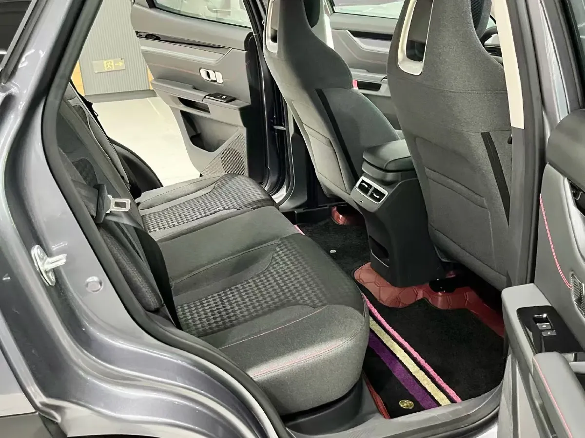 2025 Jetour DASHING 1.5T 156HP L4 6DCT,autocango,china used car exporter,china ev exporter,chinese used car exporter,chinese used ev exporter