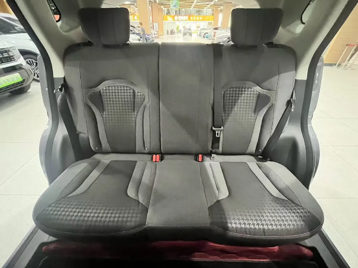 2025 Jetour DASHING 1.5T 156HP L4 6DCT,autocango,china used car exporter,china ev exporter,chinese used car exporter,chinese used ev exporter