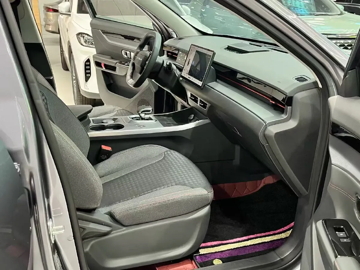 2025 Jetour DASHING 1.5T 156HP L4 6DCT,autocango,china used car exporter,china ev exporter,chinese used car exporter,chinese used ev exporter