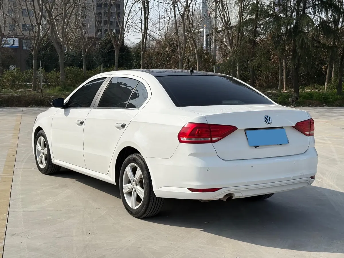 2018 Volkswagen Lavida 1.5L 112HP L4 6AT,autocango,china used car exporter,china ev exporter,chinese used car exporter,chinese used ev exporter