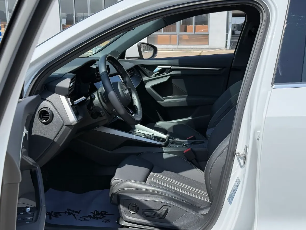 2023 Audi A3 1.4T 150HP L4 7DCT,autocango,china used car exporter,china ev exporter,chinese used car exporter,chinese used ev exporter