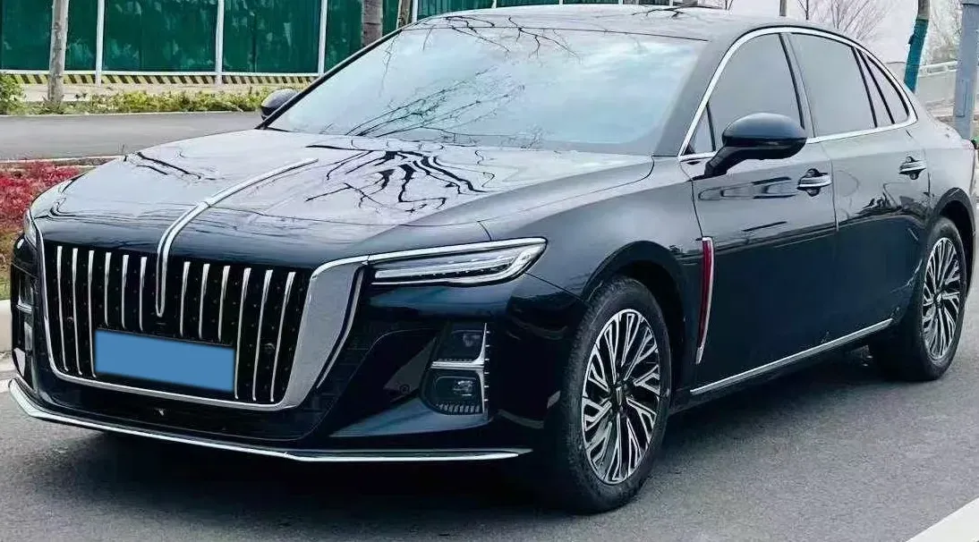 2025 HongQi H5 2.0T 224HP L4 8AT,autocango,china used car exporter,china ev exporter,chinese used car exporter,chinese used ev exporter