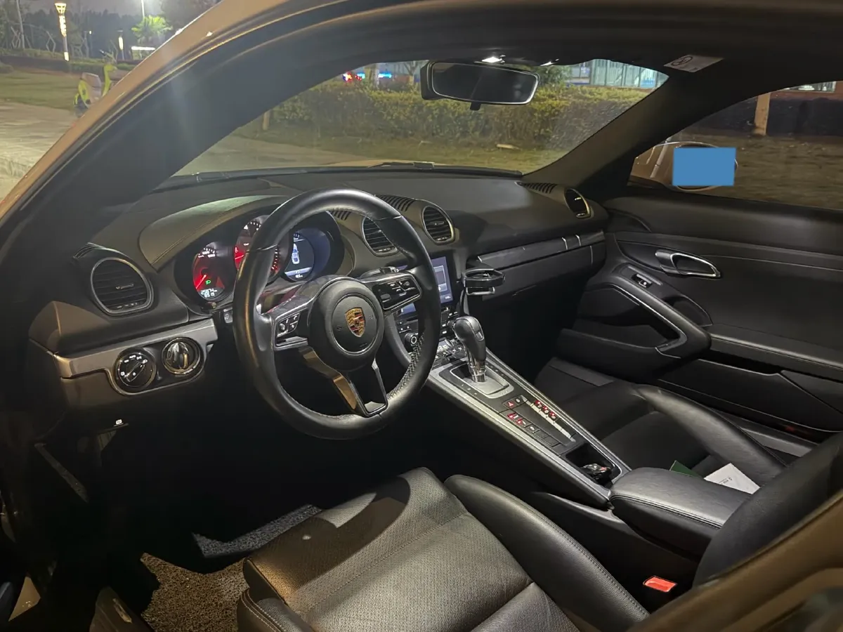 2018 Porsche 718 2.0T 250HP H4 7DCT,autocango,china used car exporter,china ev exporter,chinese used car exporter,chinese used ev exporter