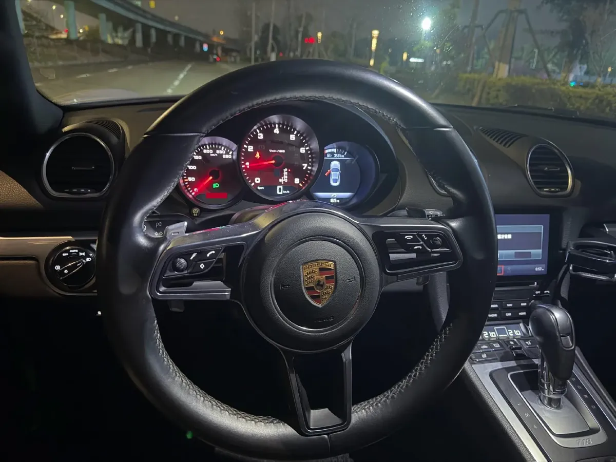 2018 Porsche 718 2.0T 250HP H4 7DCT,autocango,china used car exporter,china ev exporter,chinese used car exporter,chinese used ev exporter