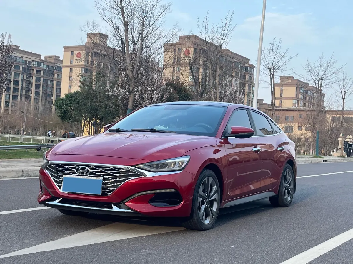 2019 Hyundai La Festa 1.6T 204HP L4 7DCT,autocango,china used car exporter,china ev exporter,chinese used car exporter,chinese used ev exporter