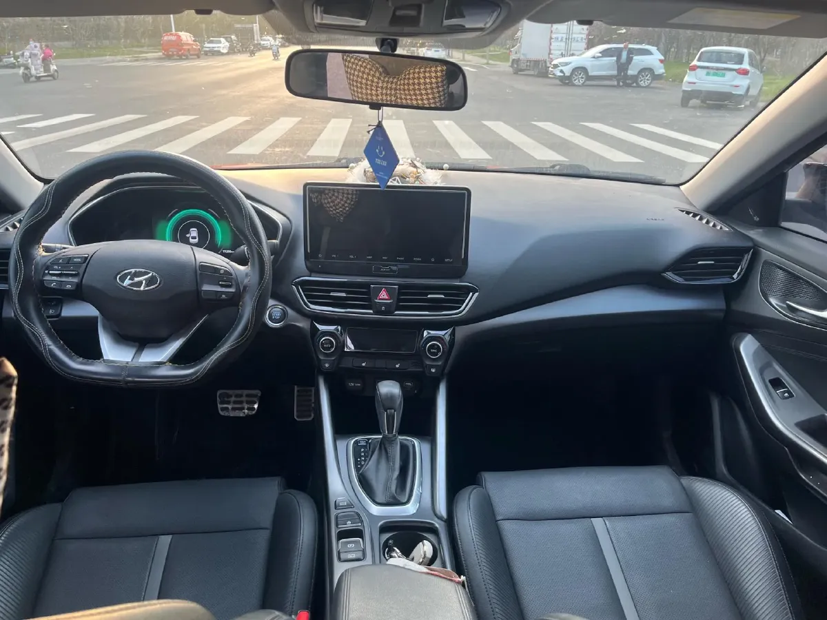 2019 Hyundai La Festa 1.6T 204HP L4 7DCT,autocango,china used car exporter,china ev exporter,chinese used car exporter,chinese used ev exporter