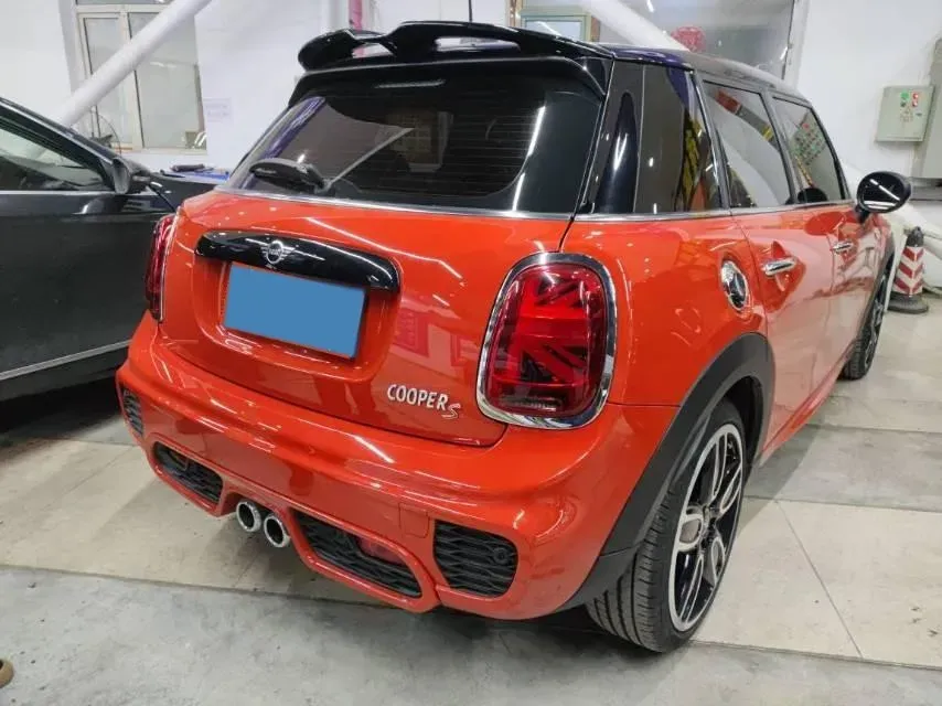 2020 MINI MINI 2.0T 192HP L4 7DCT,autocango,china used car exporter,china ev exporter,chinese used car exporter,chinese used ev exporter