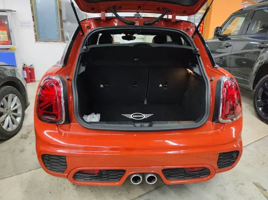 2020 MINI MINI 2.0T 192HP L4 7DCT,autocango,china used car exporter,china ev exporter,chinese used car exporter,chinese used ev exporter