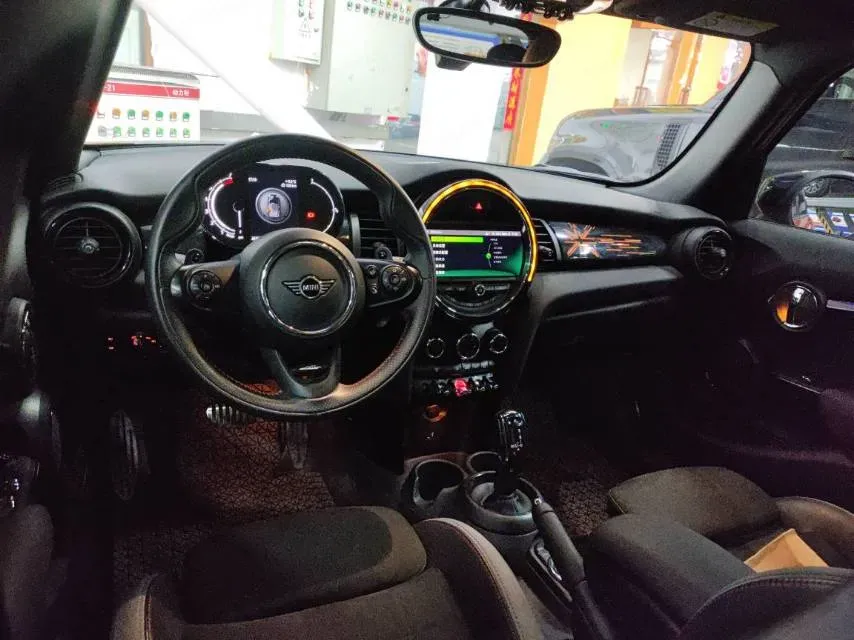 2020 MINI MINI 2.0T 192HP L4 7DCT,autocango,china used car exporter,china ev exporter,chinese used car exporter,chinese used ev exporter