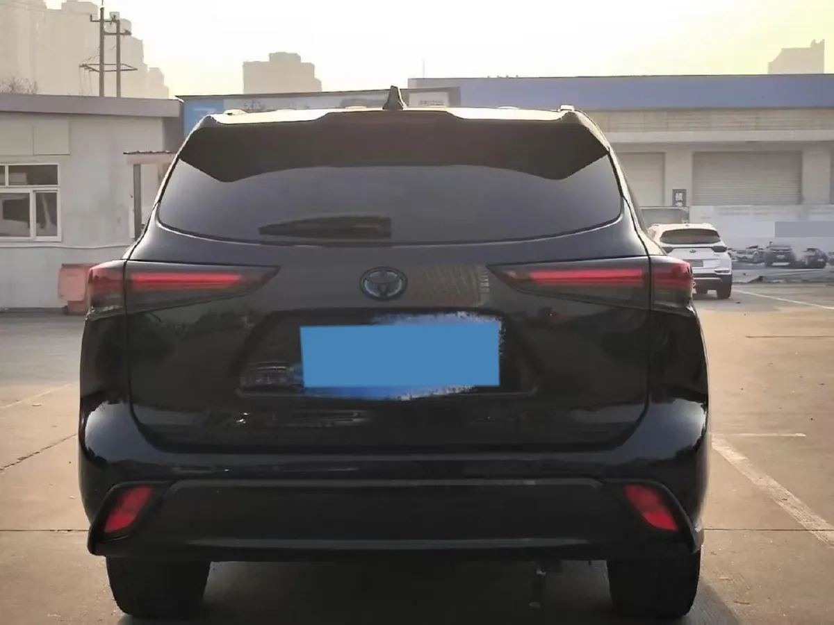 2023 Toyota Highlander 2.5L 189HP L4 E-CVT Hybrid,autocango,china used car exporter,china ev exporter,chinese used car exporter,chinese used ev exporter