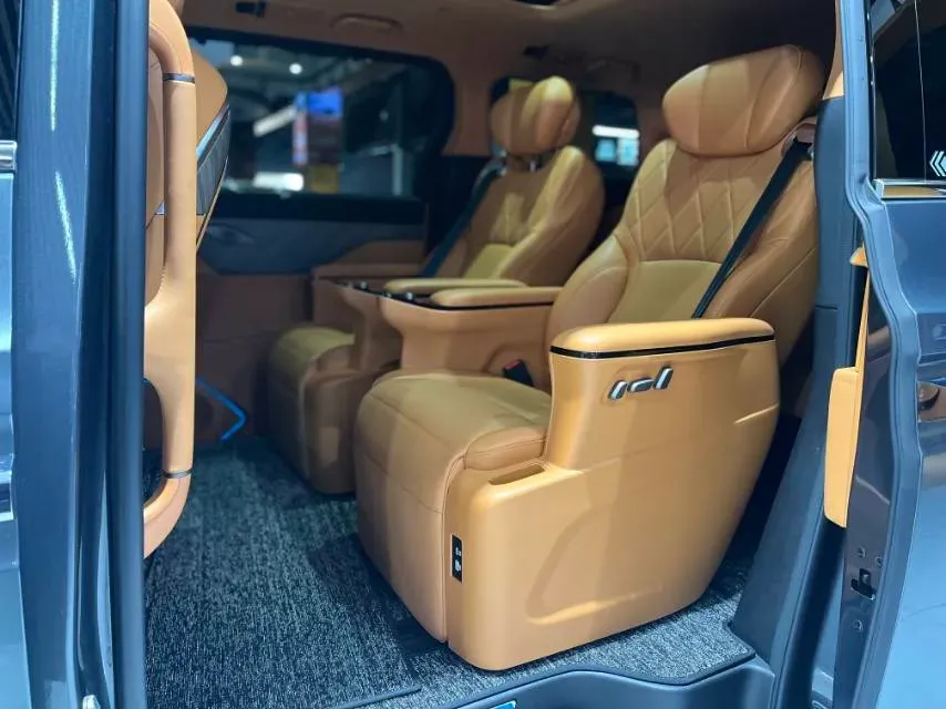 2024 Mercedes-Benz C Class 1.5T 204HP L4 9AT,autocango,china used car exporter,china ev exporter,chinese used car exporter,chinese used ev exporter