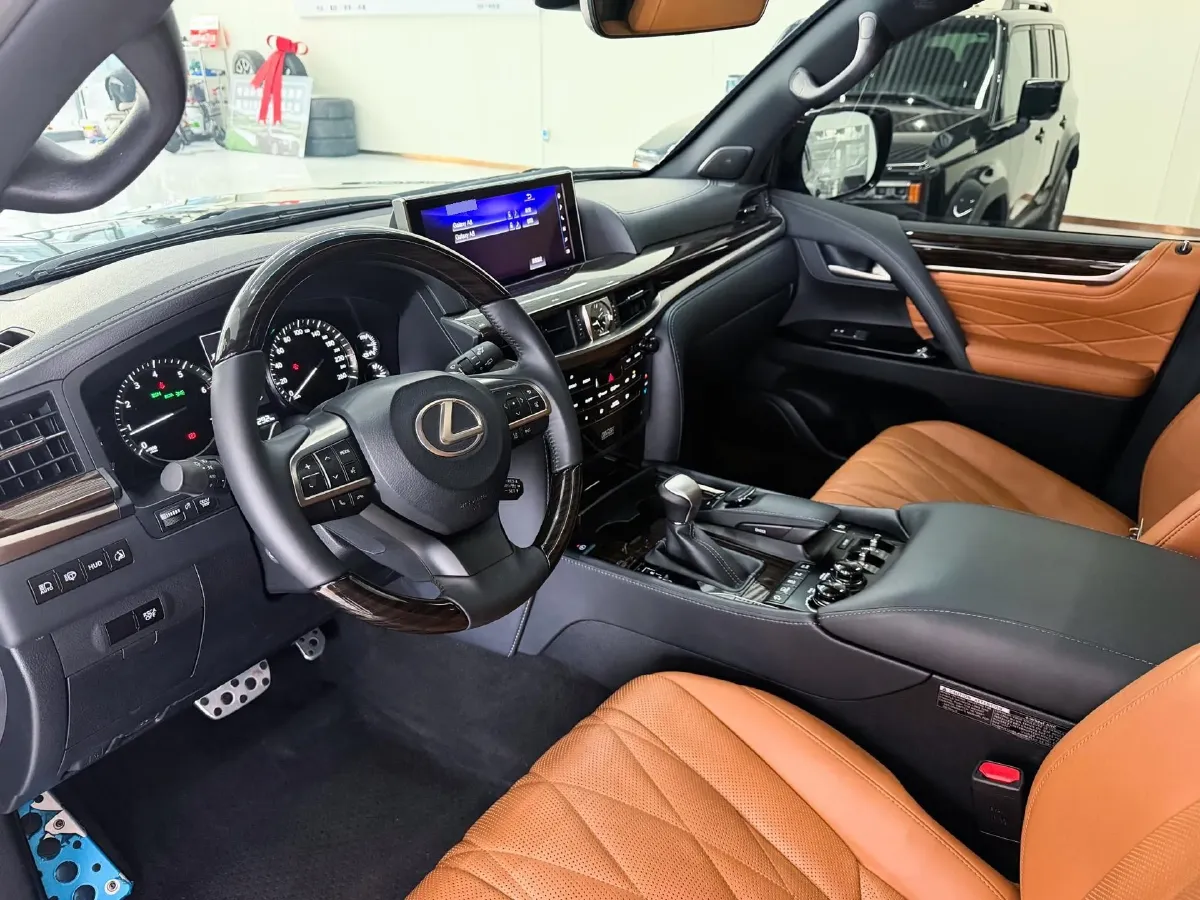 2019 Lexus LX 5.7L 367HP V8 8AT,autocango,china used car exporter,china ev exporter,chinese used car exporter,chinese used ev exporter