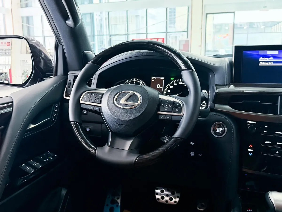 2019 Lexus LX 5.7L 367HP V8 8AT,autocango,china used car exporter,china ev exporter,chinese used car exporter,chinese used ev exporter