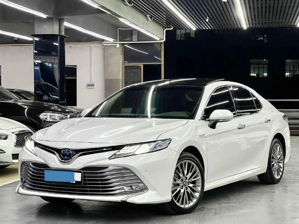 2018 Toyota Camry 2.5L 178HP L4 E-CVT Hybrid,autocango,china used car exporter,china ev exporter,chinese used car exporter,chinese used ev exporter