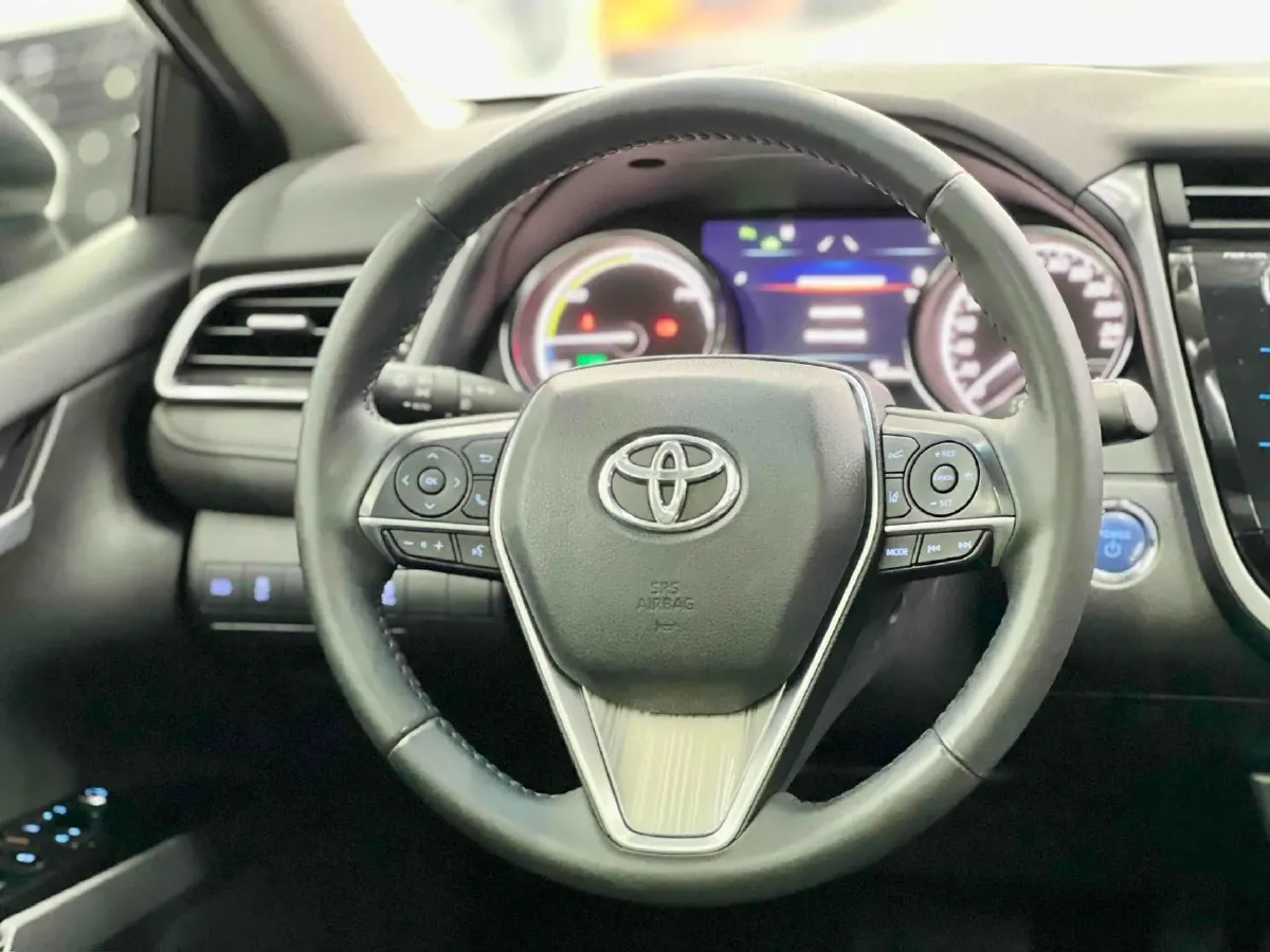 2018 Toyota Camry 2.5L 178HP L4 E-CVT Hybrid,autocango,china used car exporter,china ev exporter,chinese used car exporter,chinese used ev exporter