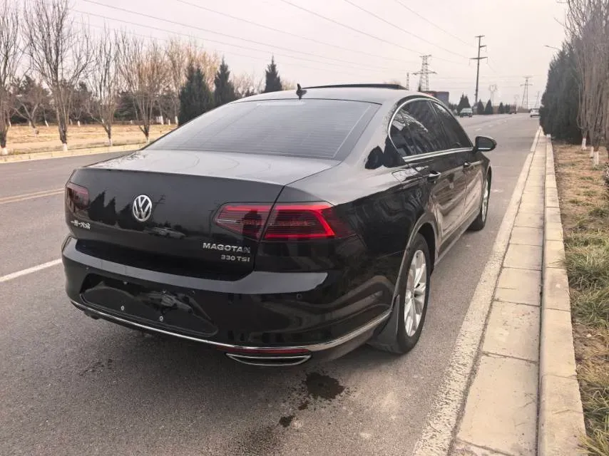 2019 Volkswagen Magotan 2.0T 186HP L4 7DCT,autocango,china used car exporter,china ev exporter,chinese used car exporter,chinese used ev exporter