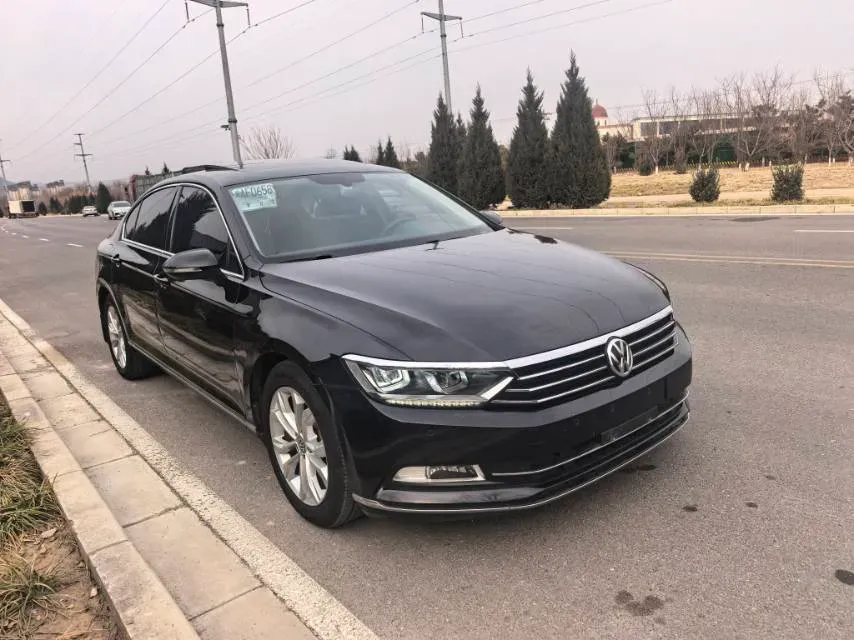2019 Volkswagen Magotan 2.0T 186HP L4 7DCT,autocango,china used car exporter,china ev exporter,chinese used car exporter,chinese used ev exporter