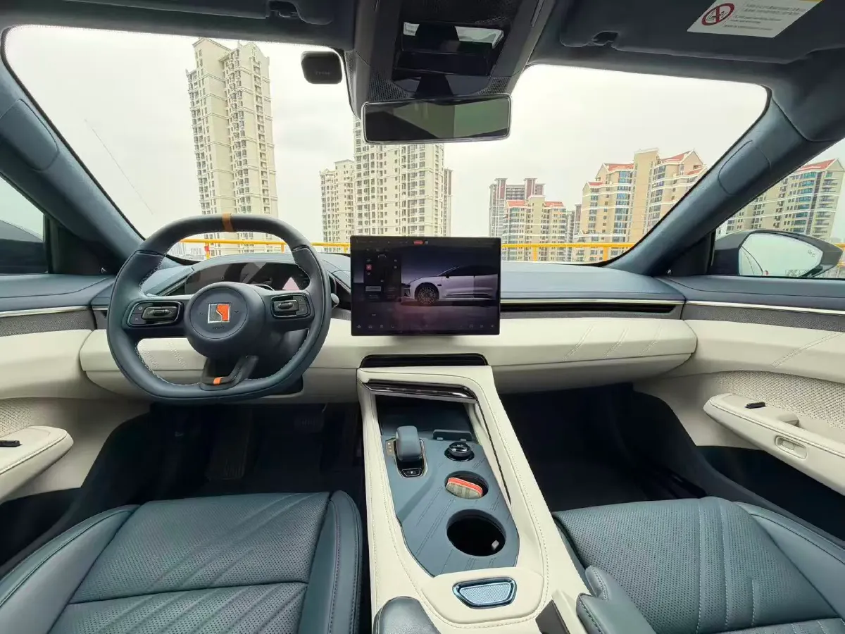 2025 Zeekr 001 BEV 100KWH,autocango,china used car exporter,china ev exporter,chinese used car exporter,chinese used ev exporter